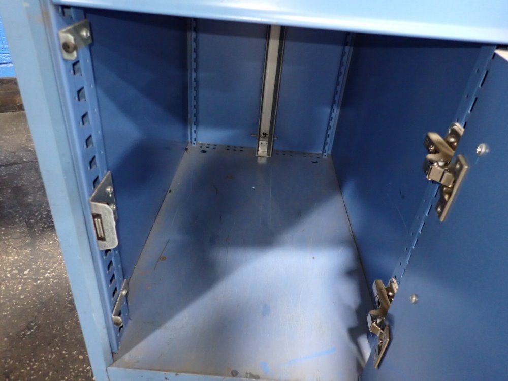 Lista 60" X 30" Workbench