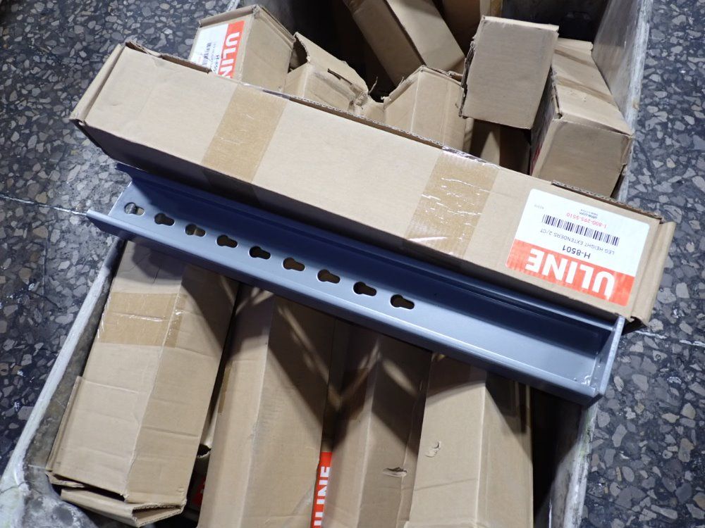 Uline 20" X 2 1/2" X 1 1/2" Leg Height Extenders - H-8501
