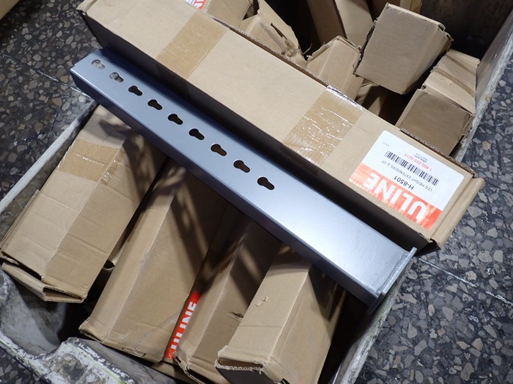 Uline 20" X 2 1/2" X 1 1/2" Leg Height Extenders - H-8501