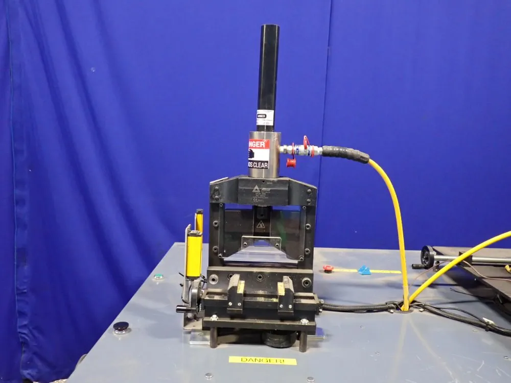Hydraulic Press / Punching Unit