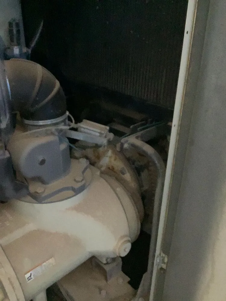 Ingersoll-rand 690 Cfm Air Compressor - R11oi-a125