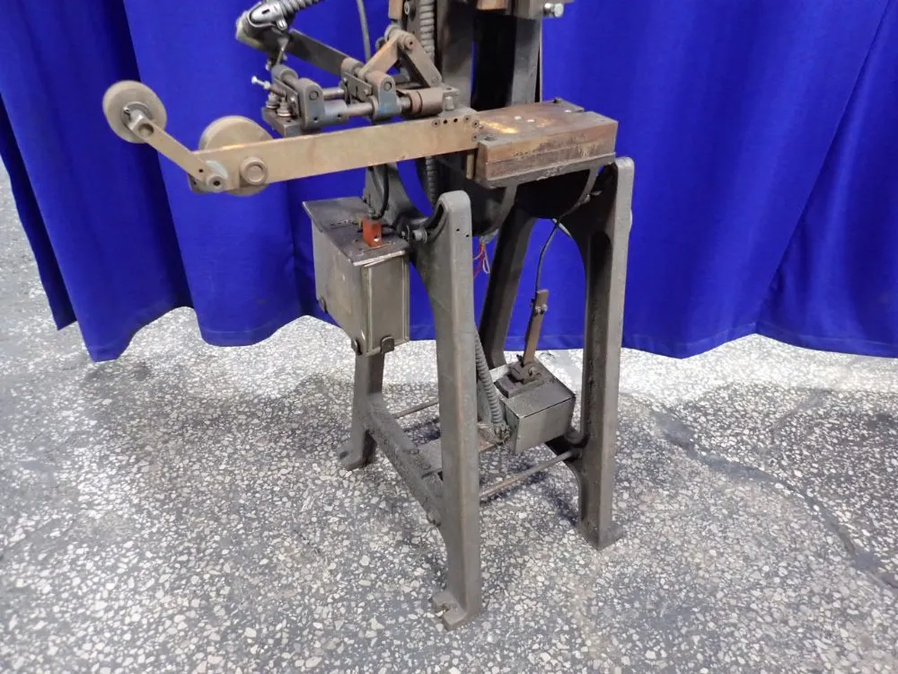 Alva Allen Obi Press - B5-304