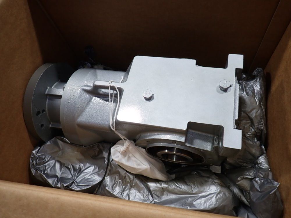 Sterling Electric Inc 80:1 Ratio Gear Reducer - Swk073hc08018r1