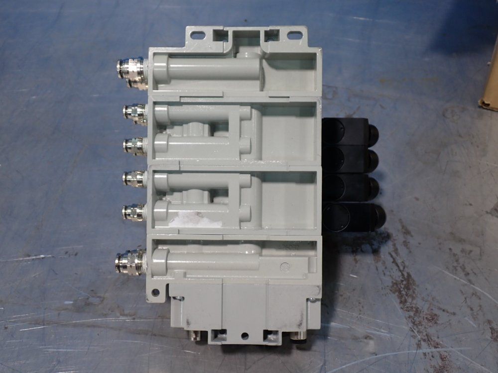 Aventics 115 Psig Pneumatic Solenoid Valve Bank Assembly - Series 503