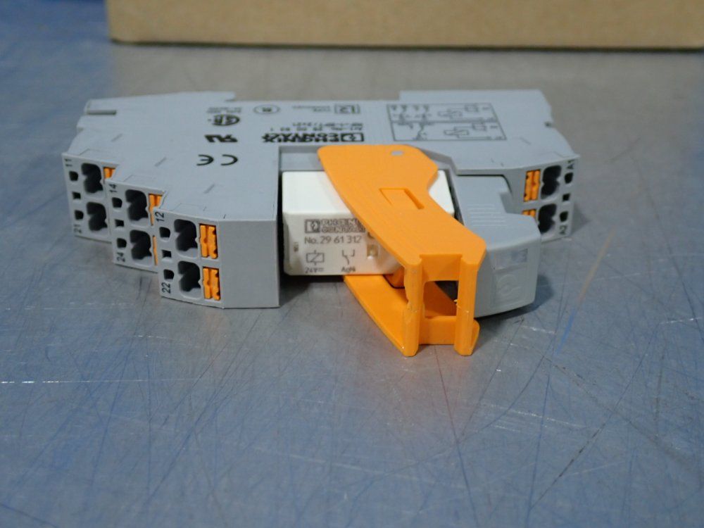 Phoenix Contact Relay Bases - Rif-1-bpt-2x21