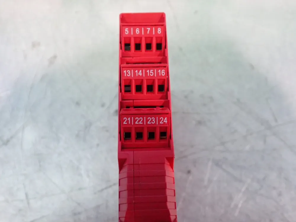 Schneider Electric Modicon 16 Input Expansion - Xpsmcmdi1600