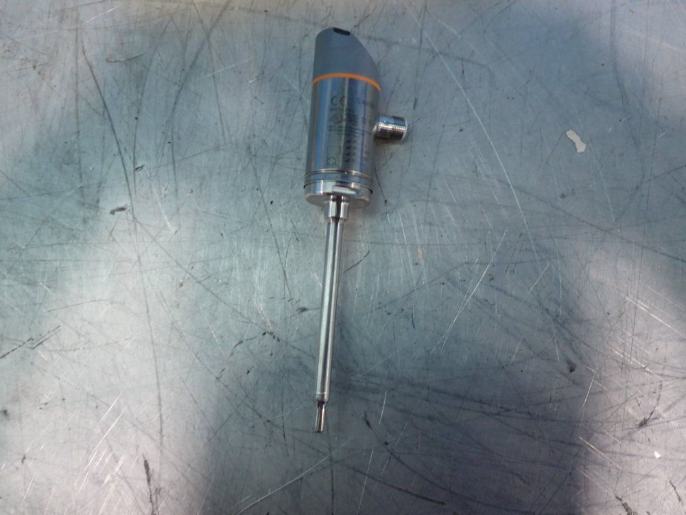 Ifm Electronic Thermal Flow Sensor - Sa4110