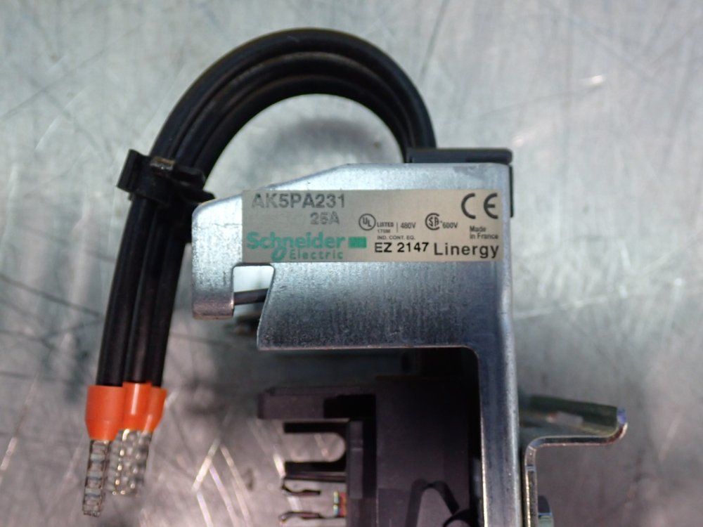 Schneider Electric 25 A Linergy Hk Mounting Plates - Ak5 Pa231