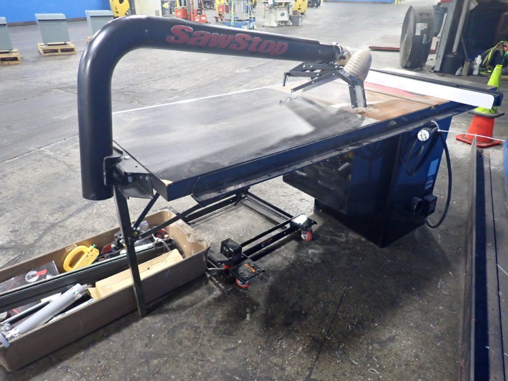 Saw Stop 10" Table Saw - Ics53230