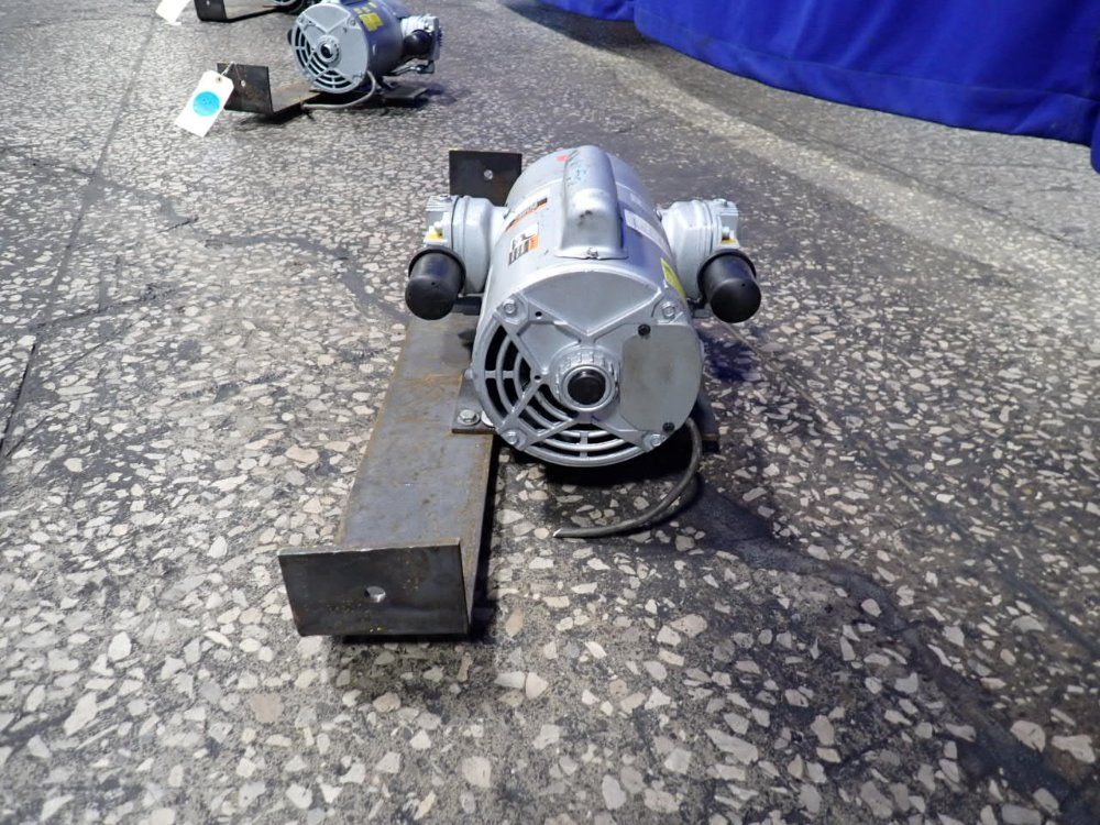 Gast 3/4 Hp Vacuum Pump