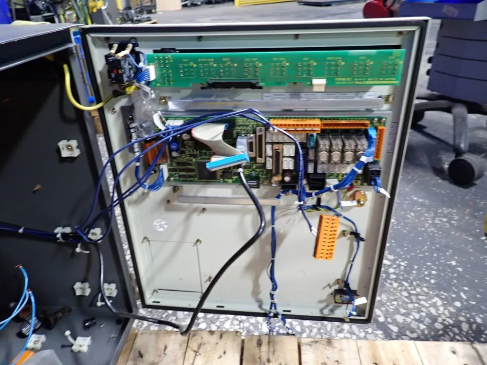 Fanuc Robot - M-6i