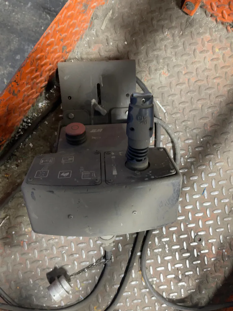 Jlg 750 Lbs Scissor Lift - Scr242037bi