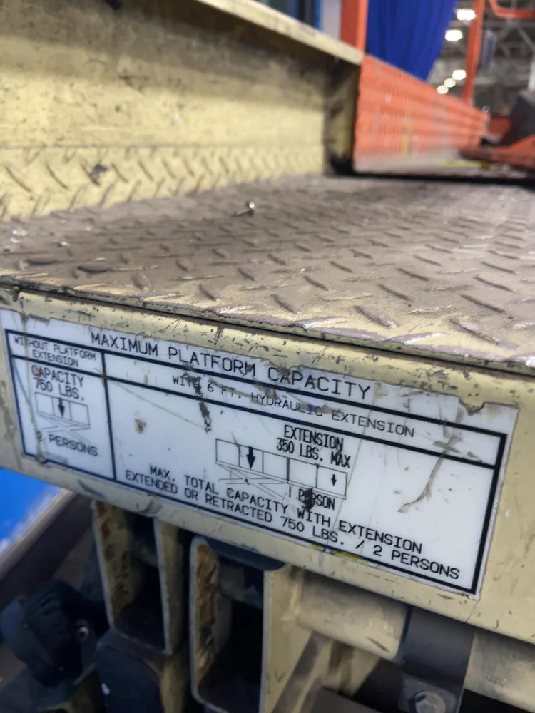 Jlg 750 Lbs Scissor Lift - Scr242037bi