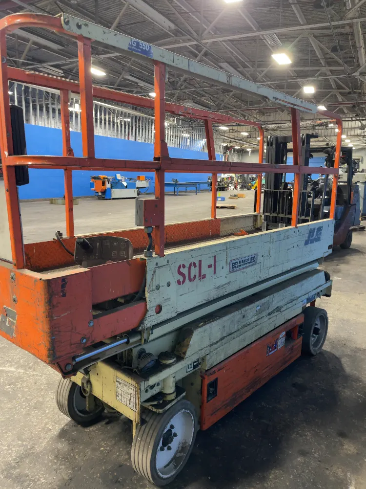 Jlg 750 Lbs Scissor Lift - Scr242037bi