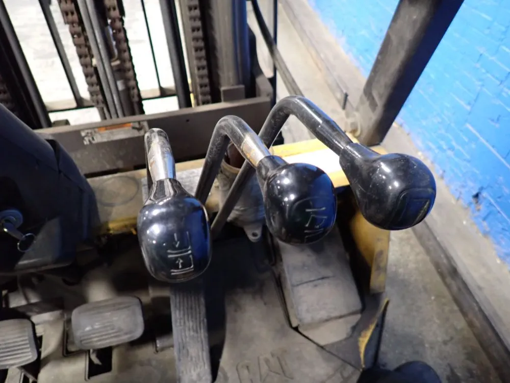 Catepiller 4450 Lbs Propane Forklift - Gc40k-lp-str