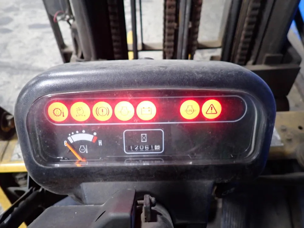 Catepiller 4450 Lbs Propane Forklift - Gc40k-lp-str