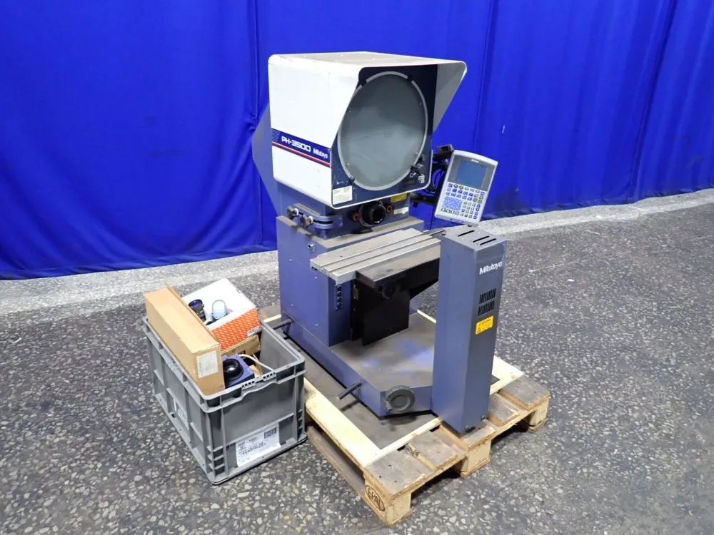 Mitutoyo Optical Comparator - Ph-3500