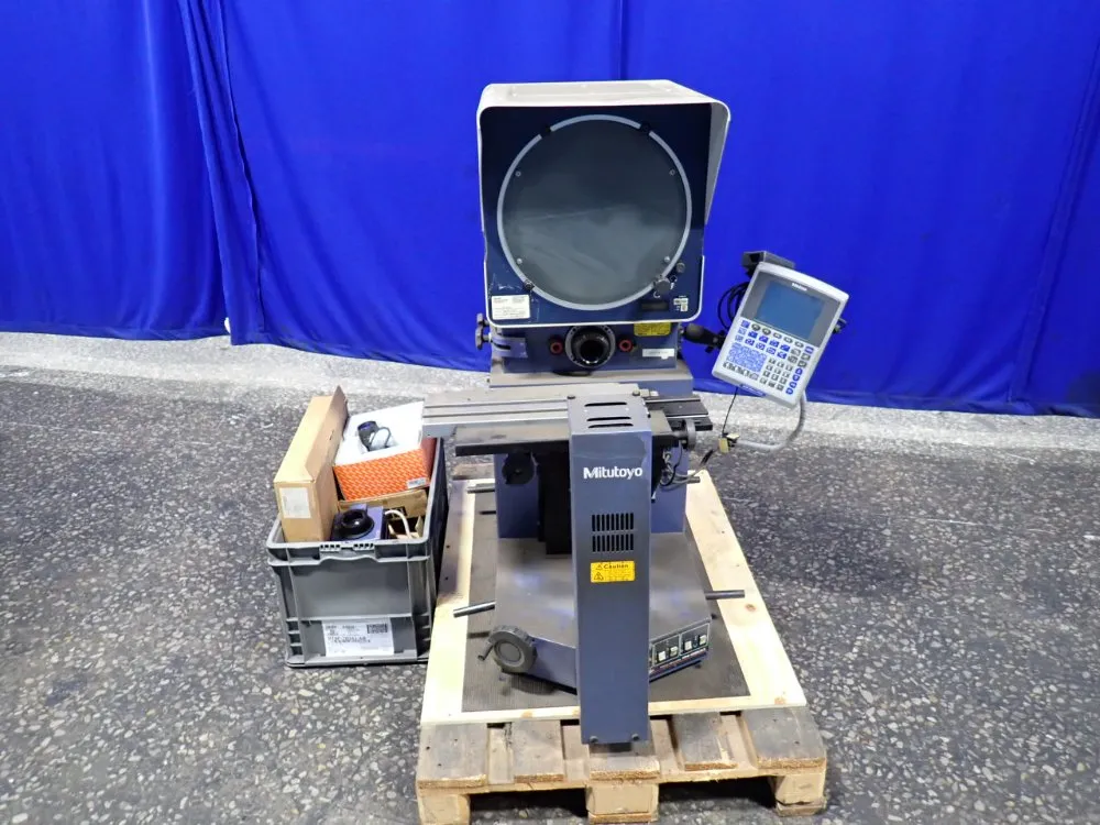 Mitutoyo Optical Comparator - Ph-3500