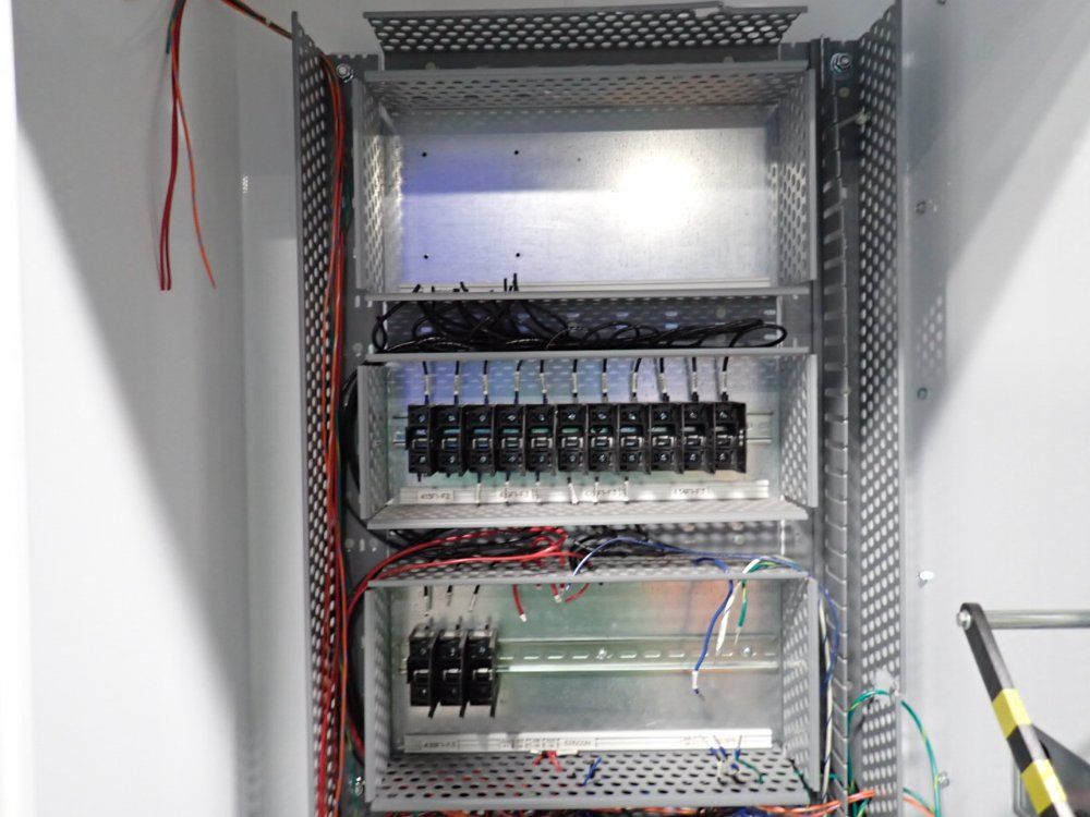 Intec Control Cabinet - En904/3.7t