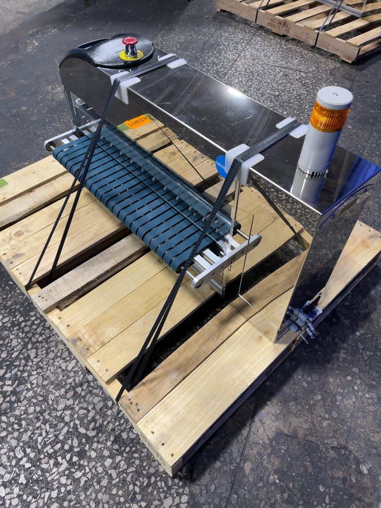 Teknek 25” X 18” Cleaning Machine - Cm8n0600