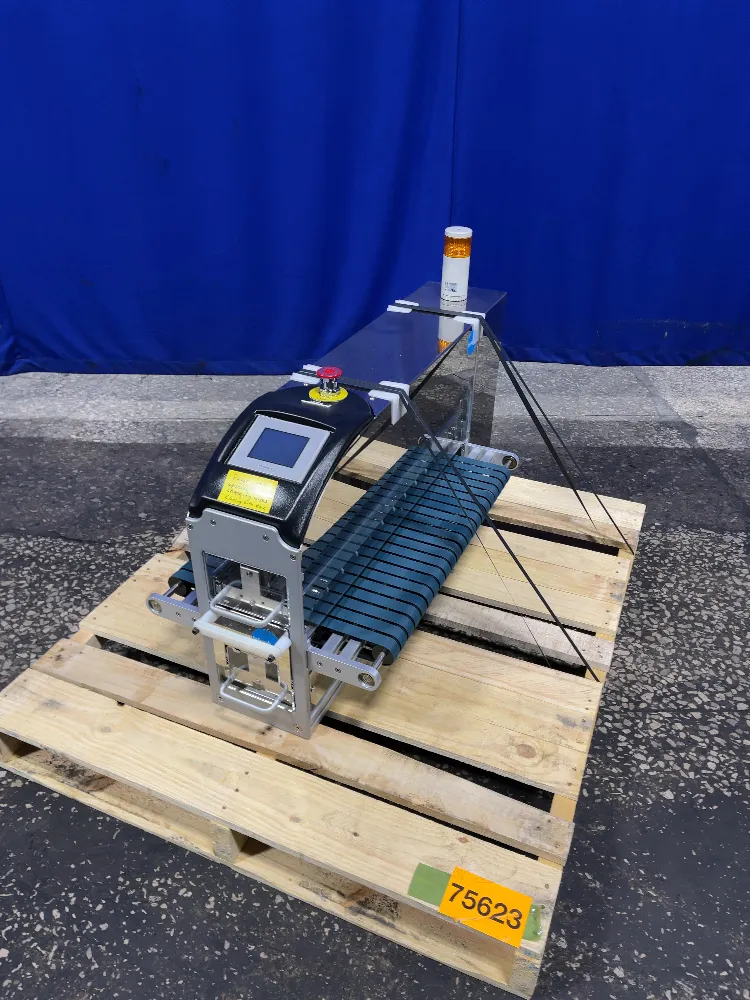 Teknek 25” X 18” Cleaning Machine - Cm8n0600