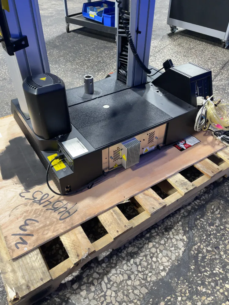 Instron 450 Lbs Universal Testing Machine - 5564-standard
