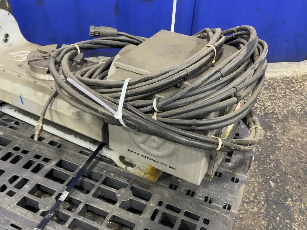 Haas 2 Axis Programmable Rotary Table