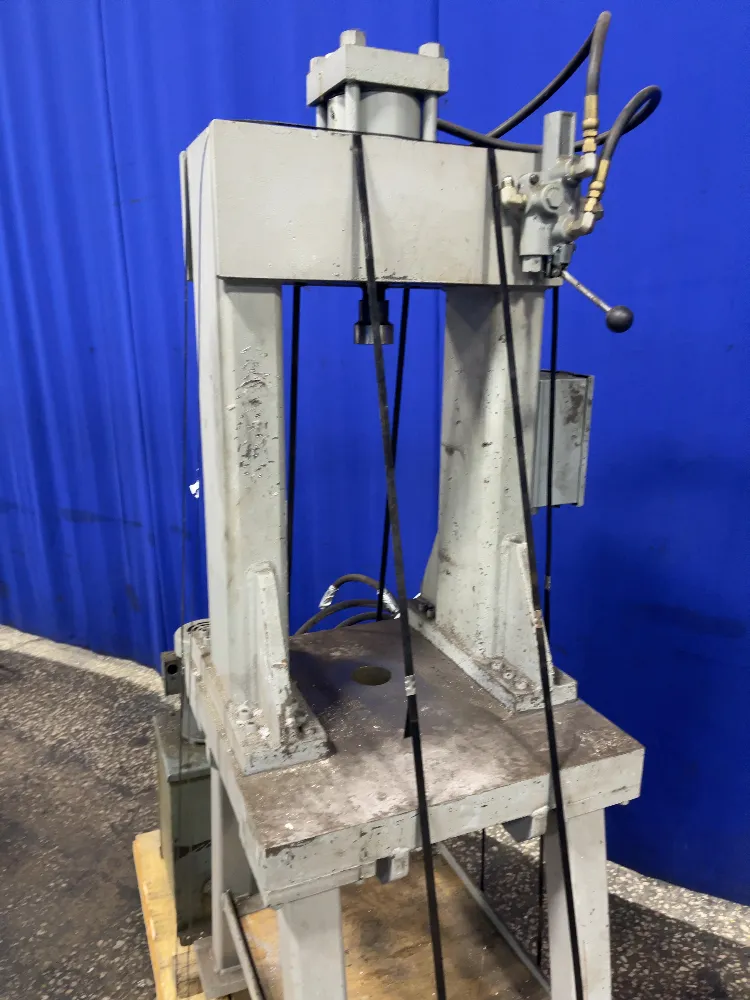 Hydraulic Shop Press