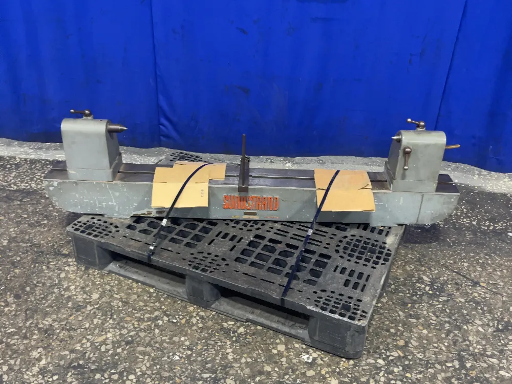 Sundstrand Center Bench