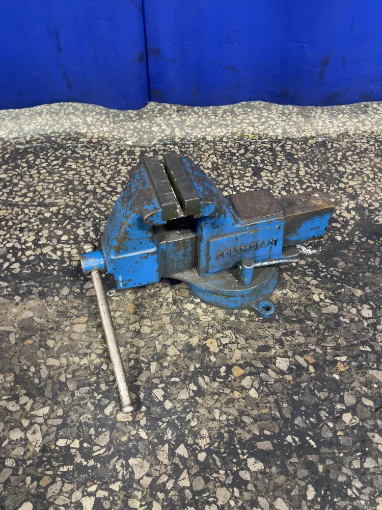 Columbian 5” 5” Bench Vise