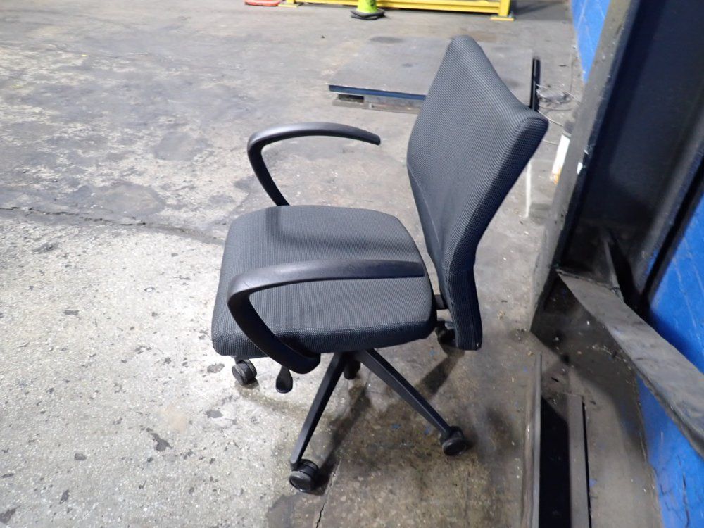 21" X 21" Office Chair - 2360-s2-a10-116-sac-c6-ss2