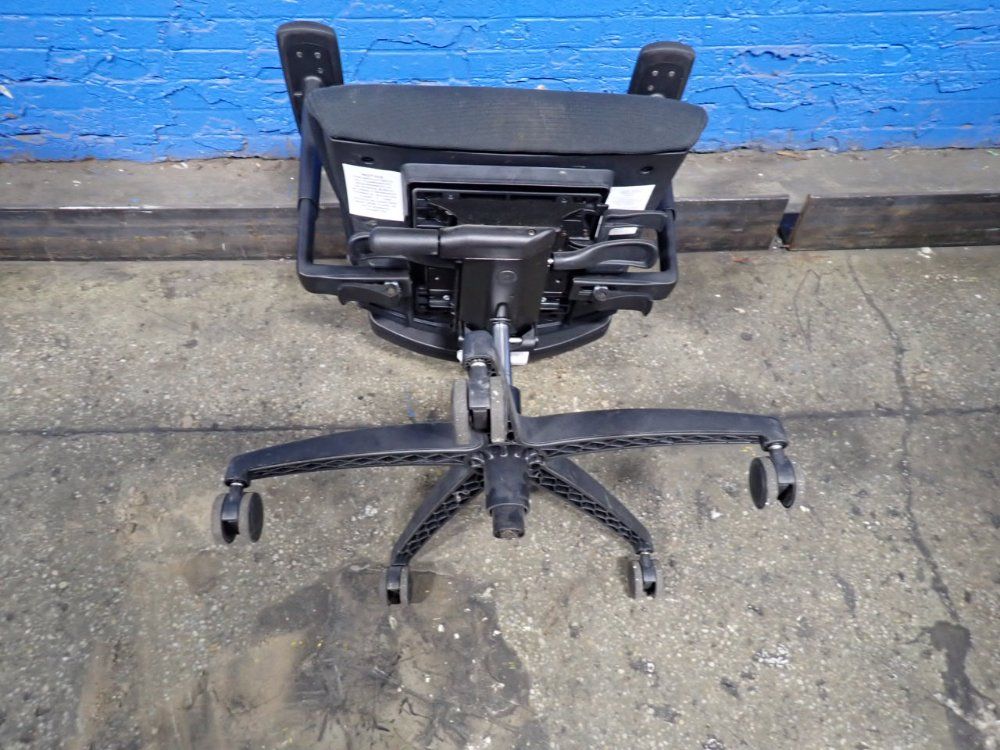 Teknion 19" X 17" Office Chair