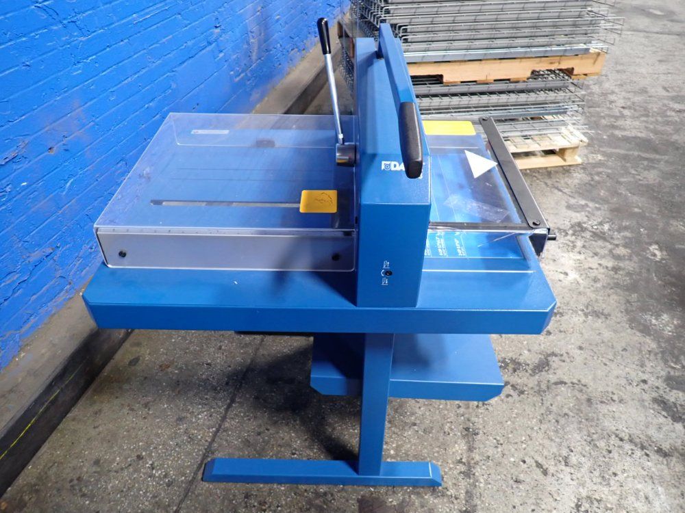 Dahle 18" X 19" Paper Guillotine - 848