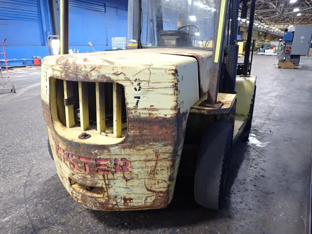 Hyster 14,950 Lbs Diesel Forklift - H155xl2