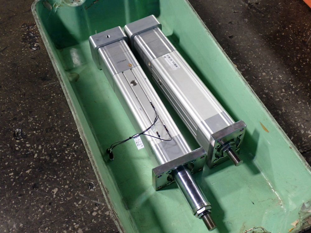 Ewellix Electric Linear Actuators - Casm-100-bb-0150-aabc10d-ba1100