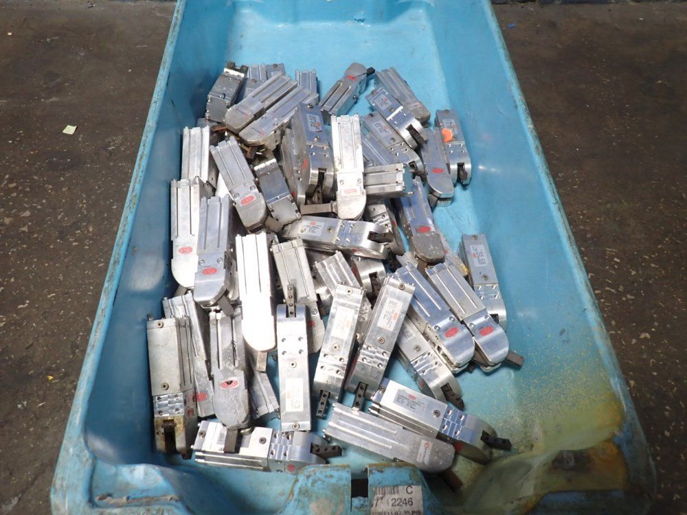 Destaco 6 Bar Toggle Clamp - 81l20-10100