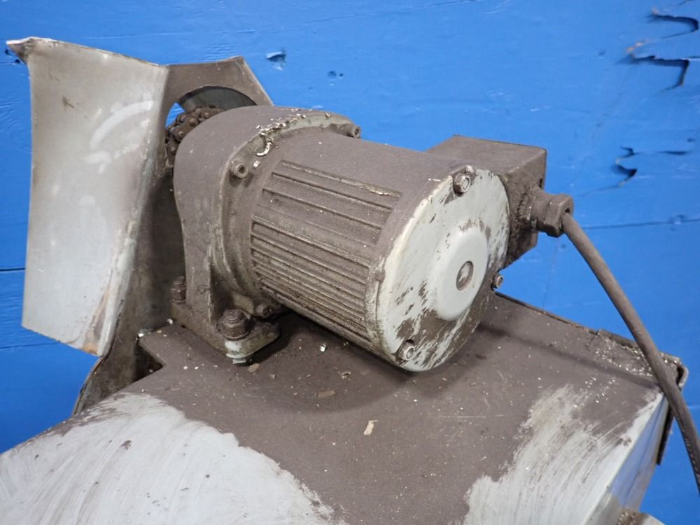 Hennig Inc Chip Conveyor - Vm22/25/30