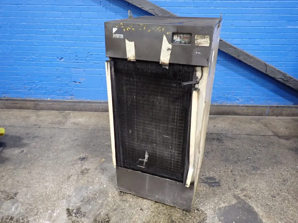 Daikin Industries Ltd Oil Cooling Unit - Akz908