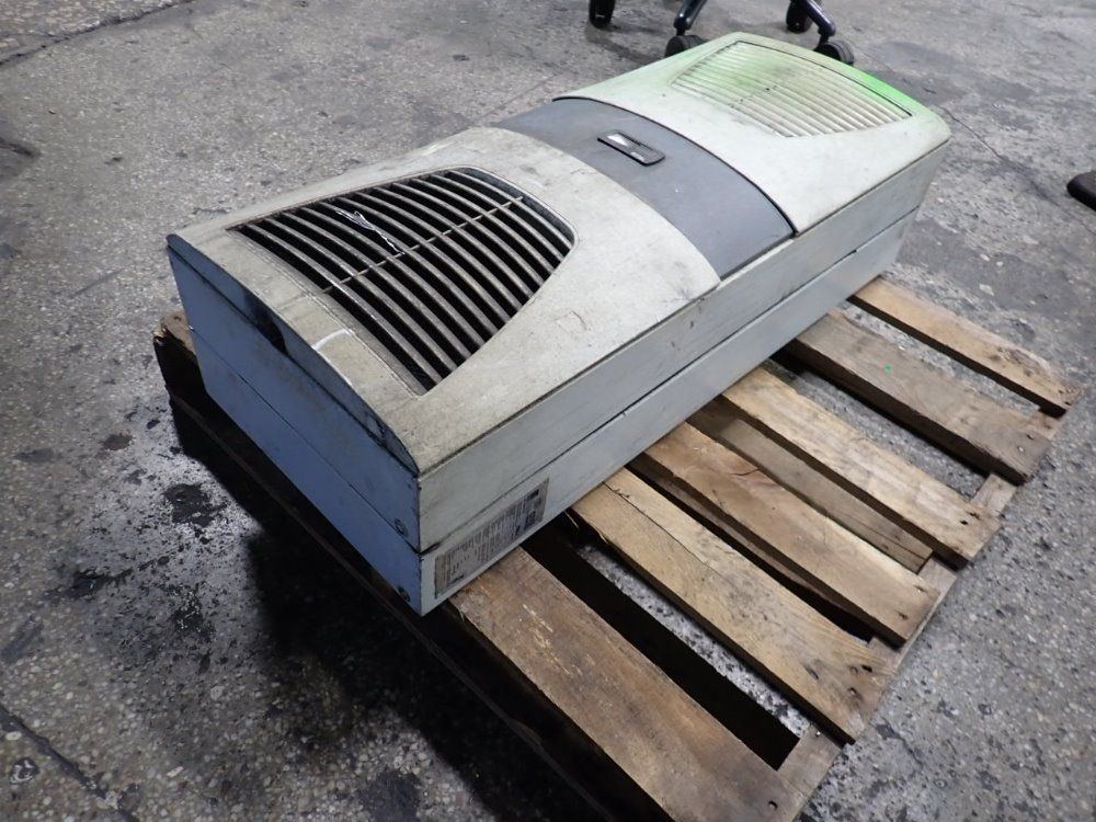 Rittal Enclosure Cooling Unit - Sk 3304110