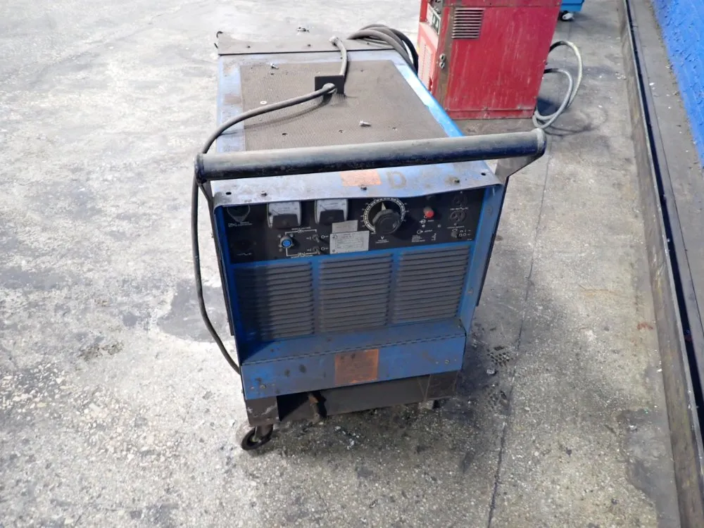 Miller 450 Amps Welder - Deltaweld 450