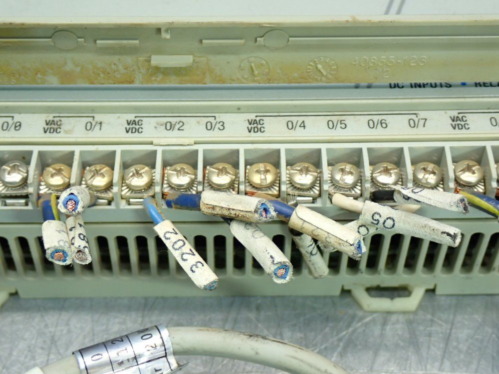 Allen Bradley Memory: 1kb Micrologix-1000 32-point Controller - 1761-l32bwb