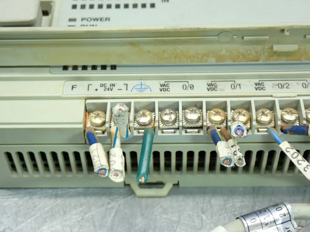 Allen Bradley Memory: 1kb Micrologix-1000 32-point Controller - 1761-l32bwb