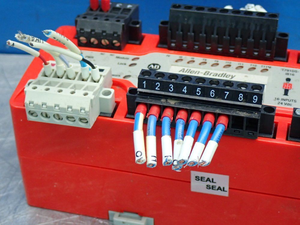 Allen Bradley Guard I/o 16-point Devicenet Safety Module - 1791ds-ib16