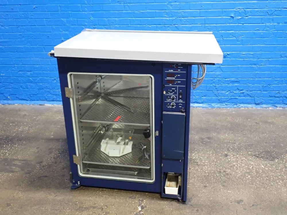Gallenkamp 18" X 18" Laboratory Incubator - Co27