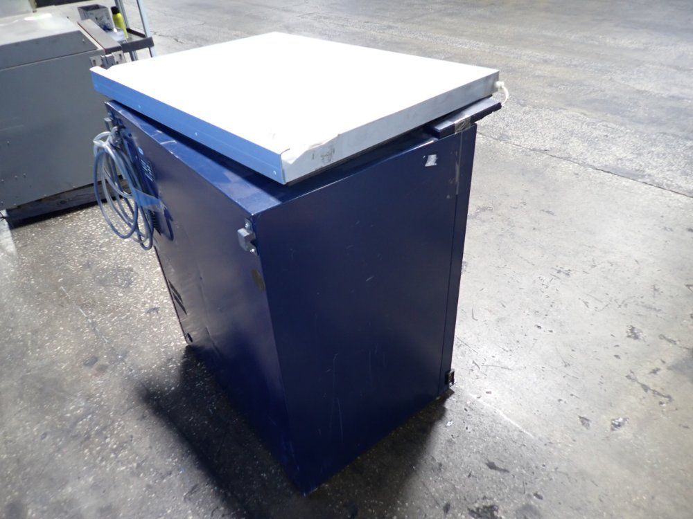 Gallenkamp 18" X 18" Laboratory Incubator - Co27