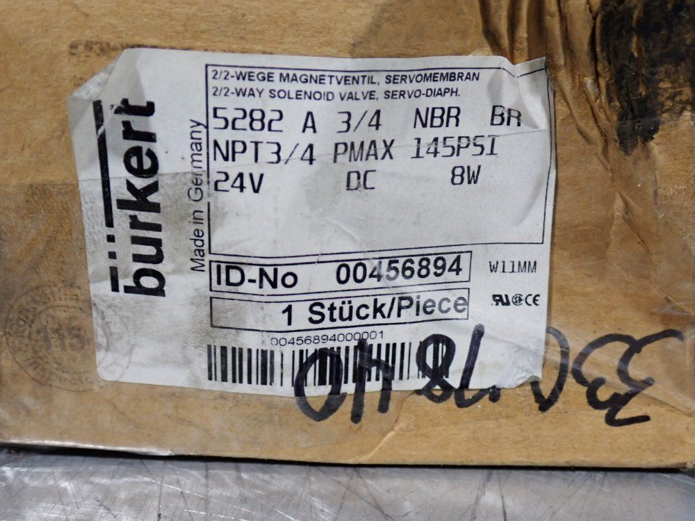 Burkert 145 Psi Solenoid Valve - 5582 A 3/4 Nbr Br 00456894
