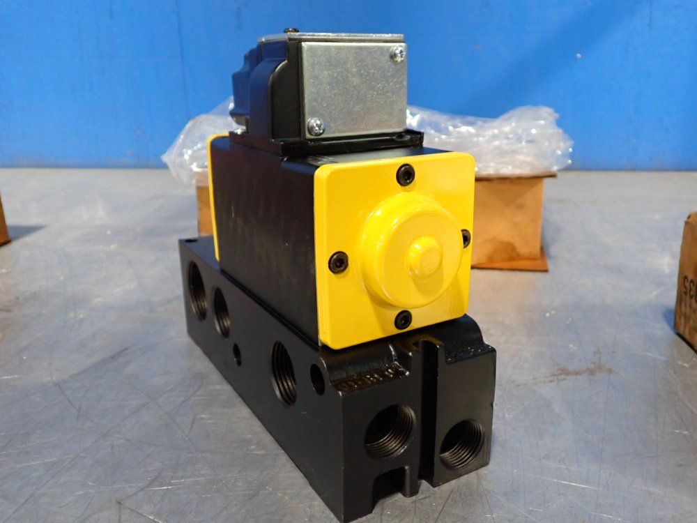 Parker 150 Psi Pneumatic Control Valve - Hhb208750il