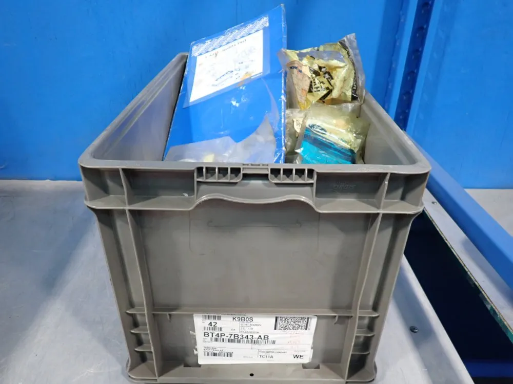 Hyster, Cascade, Ford Misc. Equipment