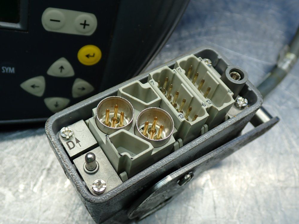 Kuka Kcp-series Teach Pendant - Kcp1.500-105-201