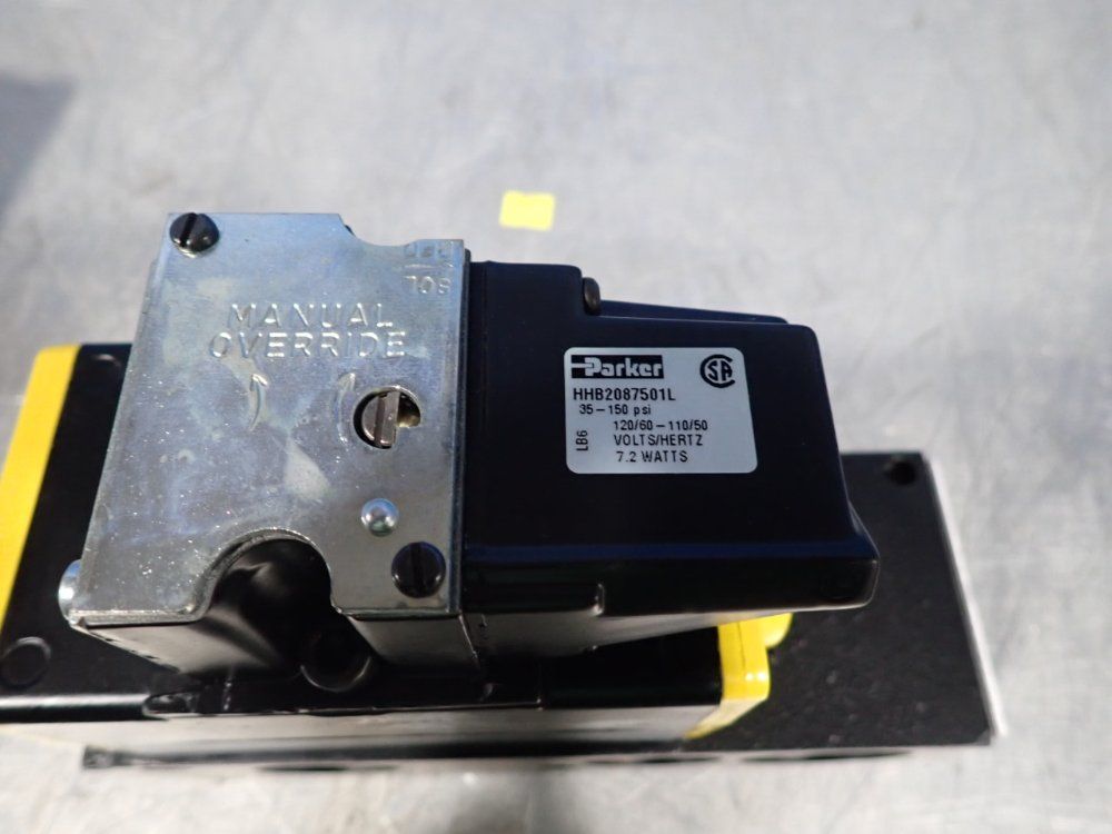 Parker 150 Psi Solenoid Valve - Hhb2087501l